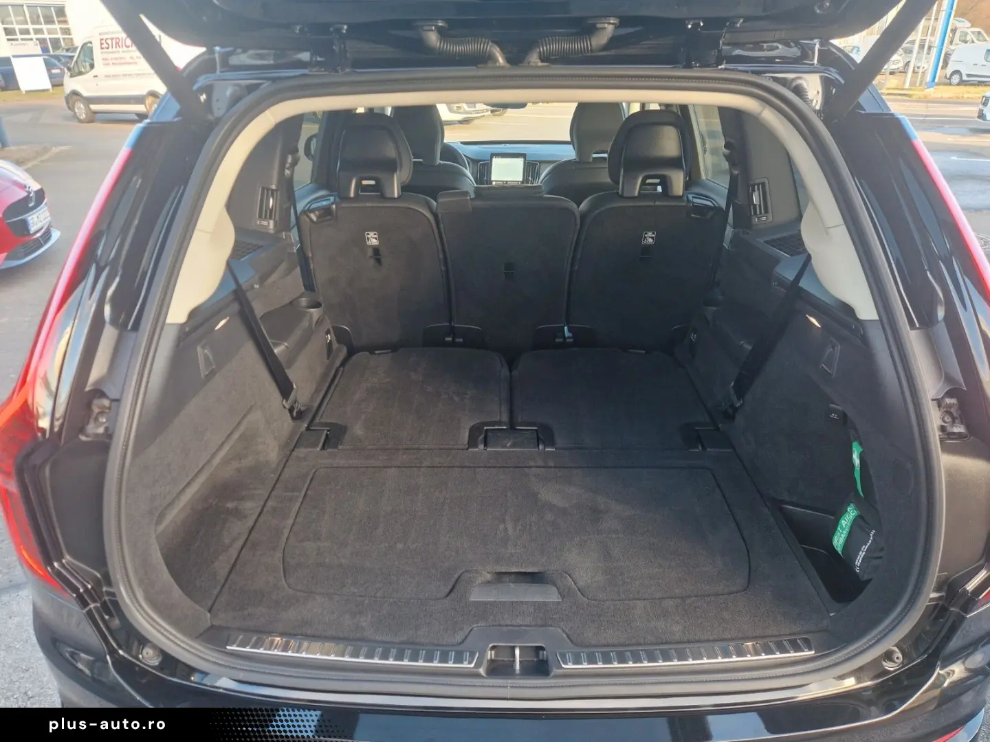 VOLVO XC90 T8 Plus Dark Ventilation 360