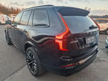 VOLVO XC90 T8 Plus Dark Ventilation 360