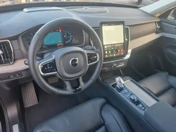 VOLVO XC90 T8 Plus Dark Ventilation 360