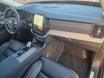 VOLVO XC90 T8 Plus Dark Ventilation 360