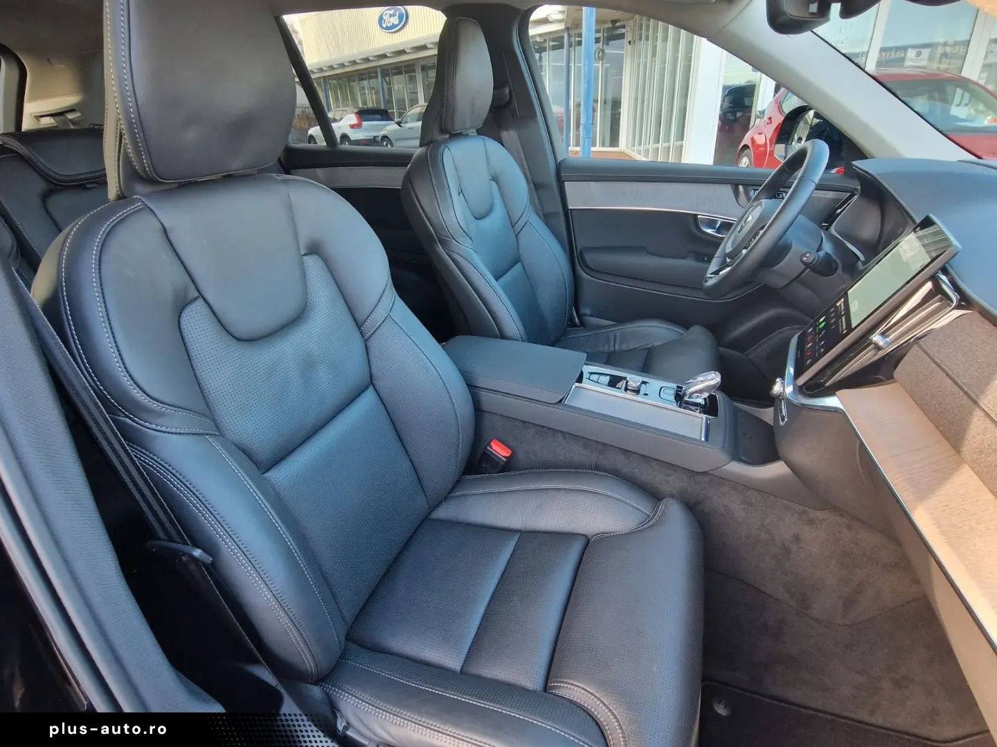 VOLVO XC90 T8 Plus Dark Ventilation 360