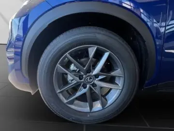 Lexus LBX Basis 1.5 KOMFORT-PAK. SHZ 15J