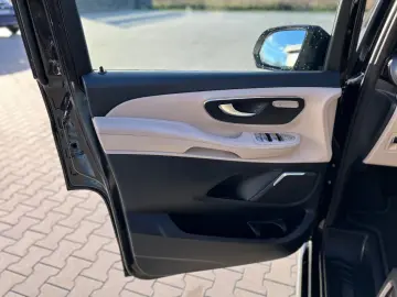 MERCEDES-BENZ V300d 4M Lang AMG