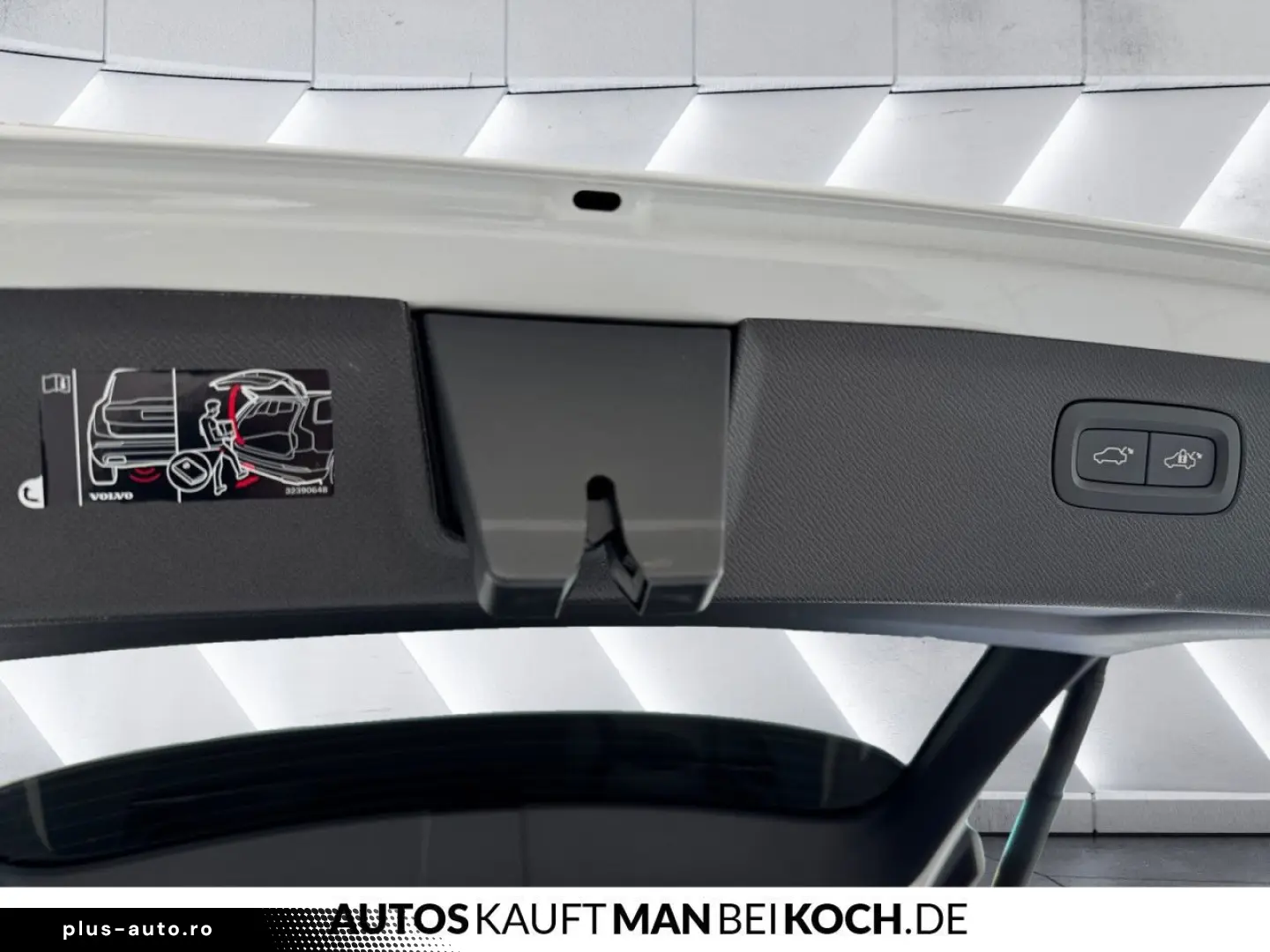 VOLVO XC90 T8 UltraDark Massage Ventilation B&W AirSusp