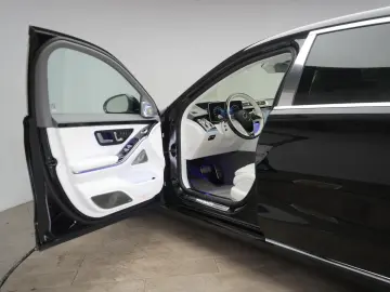MERCEDES-BENZ S 680 Maybach L 4Matic Manufaktur Chauffer