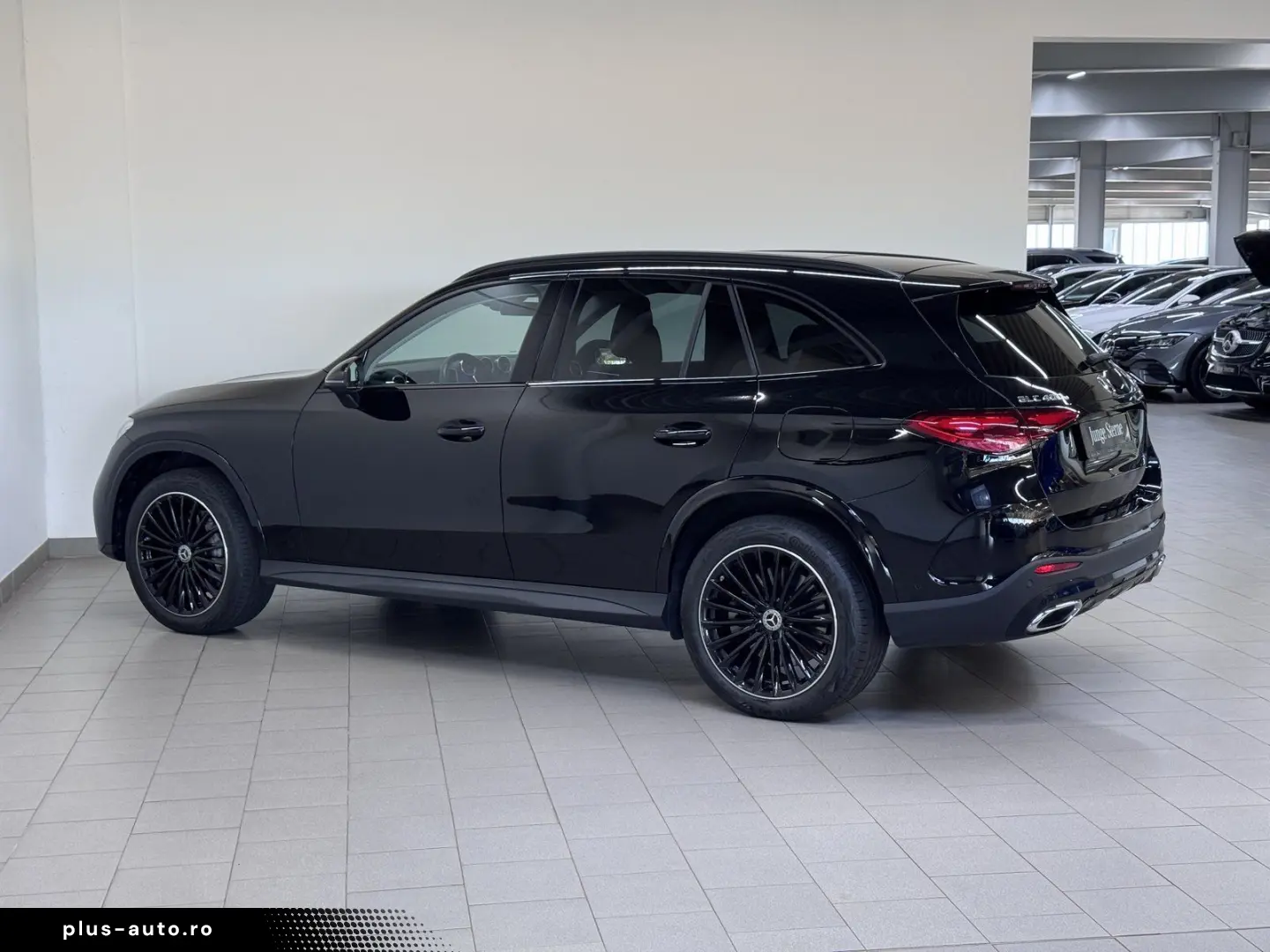 MERCEDES-BENZ GLC 400 e 4M AMG NIGHT PANO AHK MEMORY&hellip;