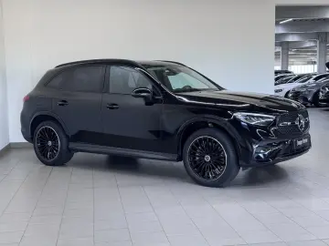MERCEDES-BENZ GLC 400 e 4M AMG NIGHT PANO AHK MEMORY…