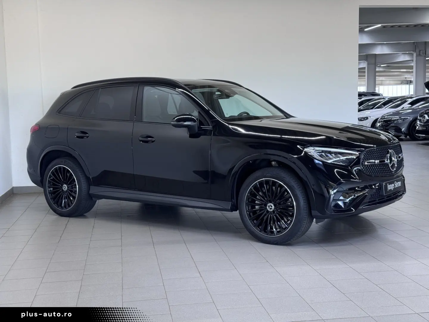 MERCEDES-BENZ GLC 400 e 4M AMG NIGHT PANO AHK MEMORY&hellip;