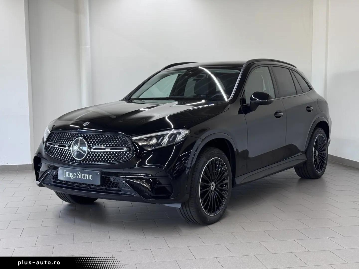 MERCEDES-BENZ GLC 400 e 4M AMG NIGHT PANO AHK MEMORY&hellip;