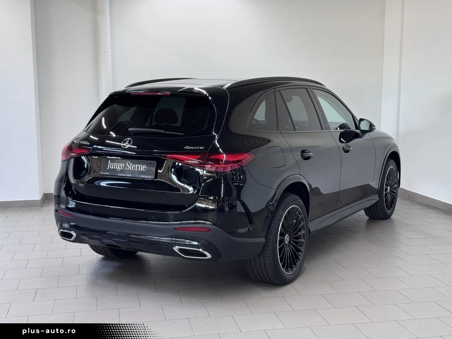 MERCEDES-BENZ GLC 400 e 4M AMG NIGHT PANO AHK MEMORY&hellip;