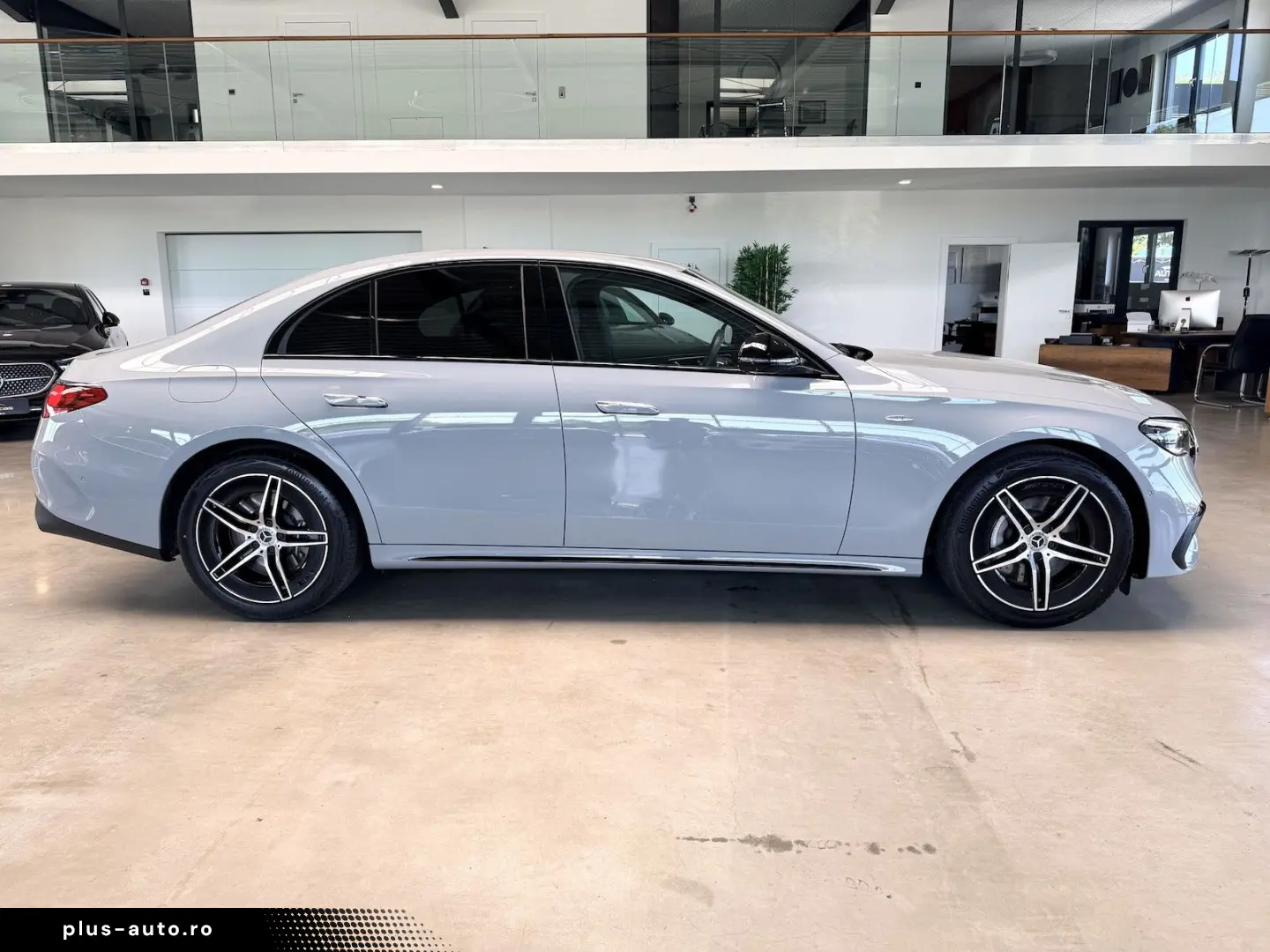 MERCEDES-BENZ E 300 e AMG Advanced  Night AHK 360 -K&hellip;
