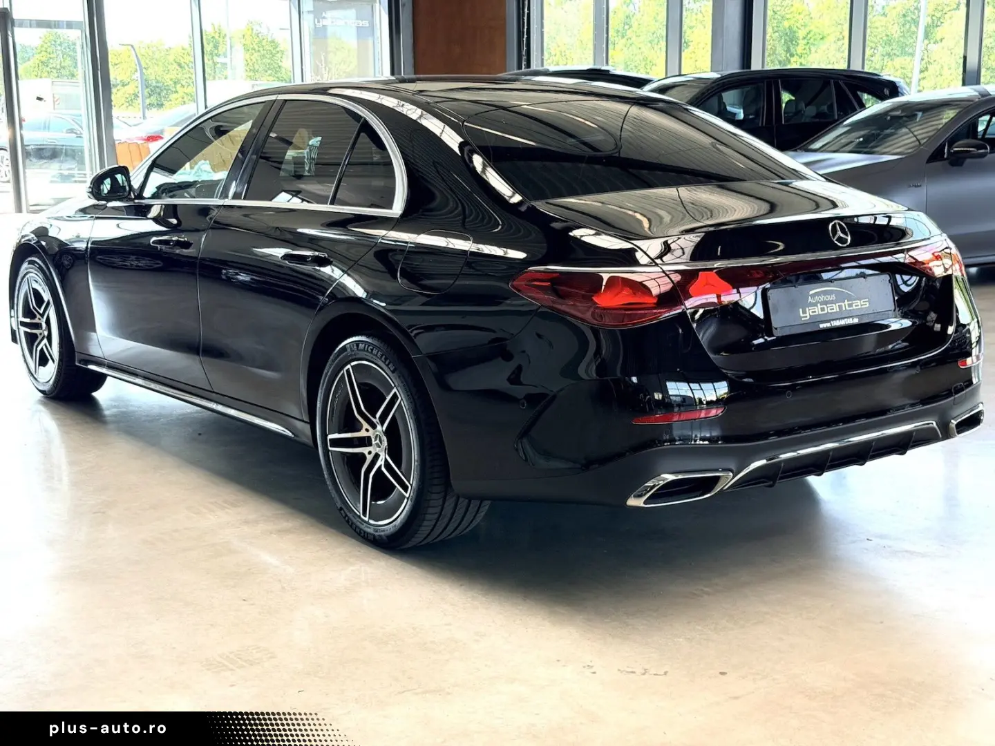 MERCEDES-BENZ E 300 de AMG Pano DISTRONIC Advanced  &hellip;