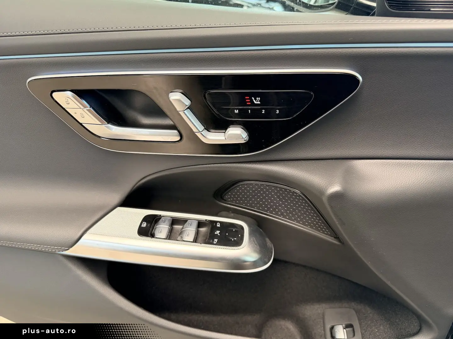 MERCEDES-BENZ E 300 de AMG Pano DISTRONIC Advanced  &hellip;