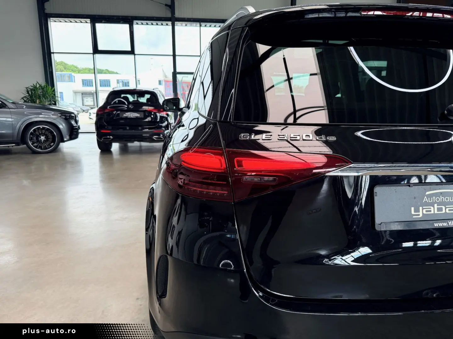 MERCEDES-BENZ GLE 350 de 4M AMG Pano AIRMATIC AHK Le&hellip;