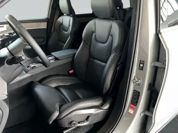VOLVO XC90 T8 UltraBright Massage Ventilation B&W 360