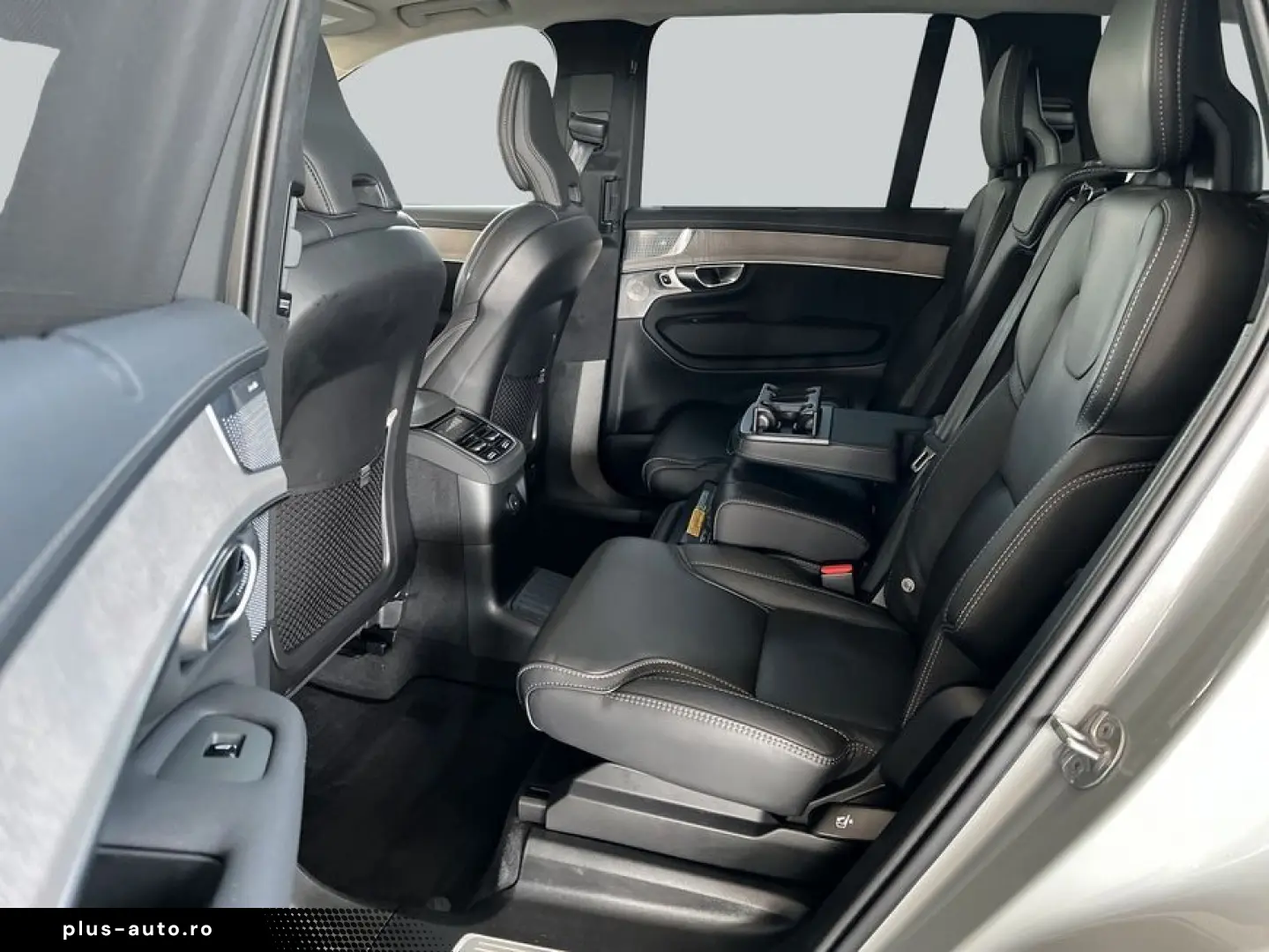 VOLVO XC90 T8 UltraBright Massage Ventilation B&W 360