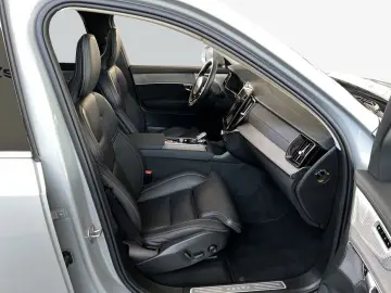 VOLVO XC90 T8 UltraBright Massage Ventilation B&W 360