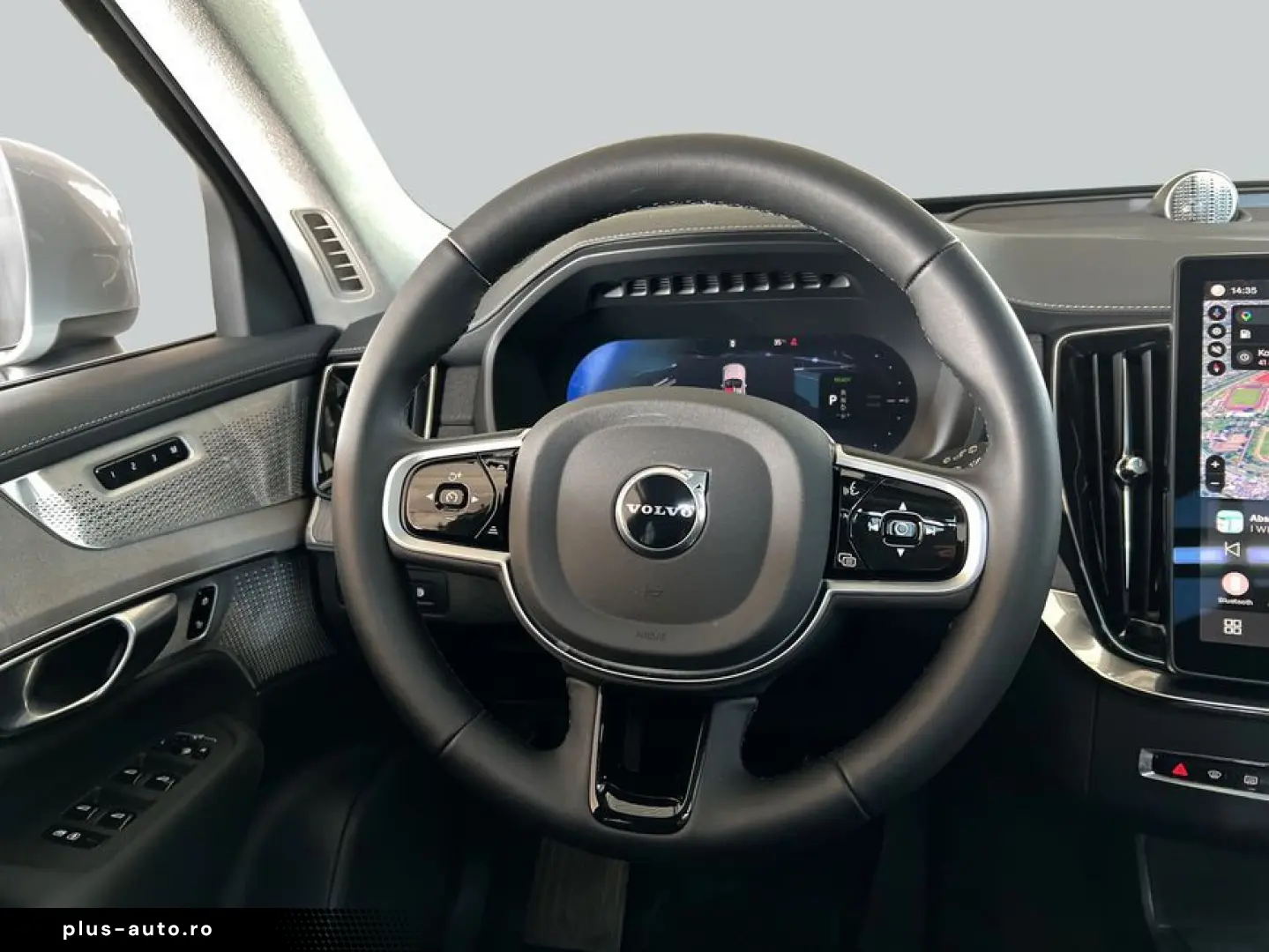 VOLVO XC90 T8 UltraBright Massage Ventilation B&W 360