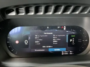 VOLVO XC90 T8 UltraBright Massage Ventilation B&W 360