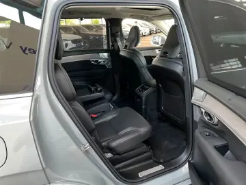 VOLVO XC90 T8 UltraBright Massage Ventilation B&W 360