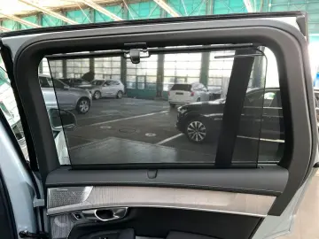 VOLVO XC90 T8 UltraBright Massage Ventilation B&W 360