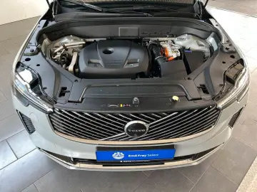 VOLVO XC90 T8 UltraBright Massage Ventilation B&W 360