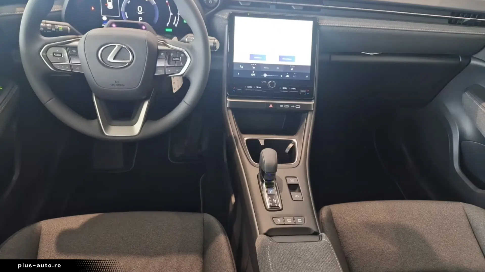 Lexus LBX FWD Basis