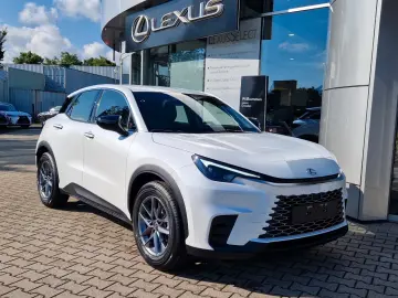 Lexus LBX 1 5 FWD Komfort Paket