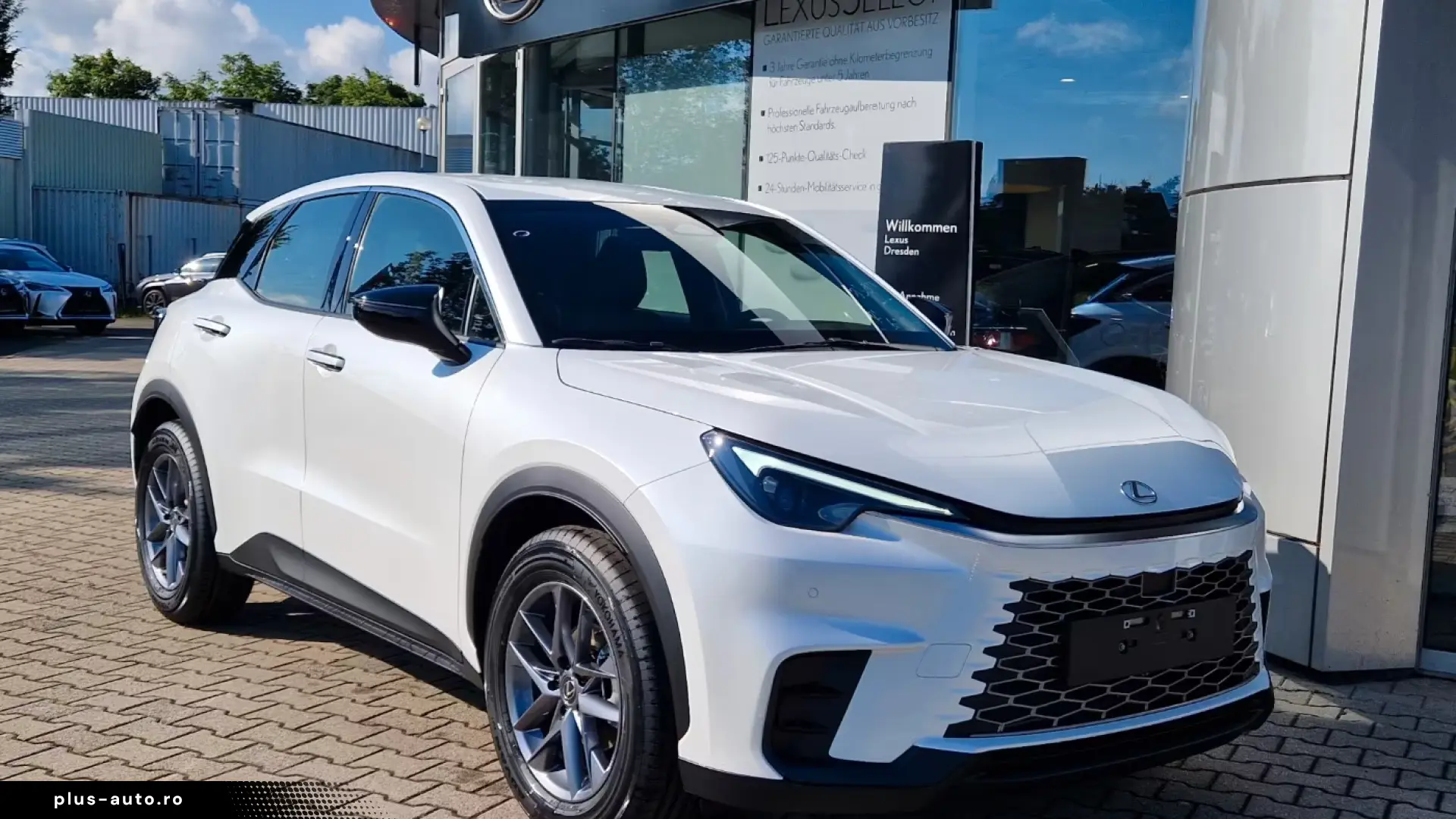 Lexus LBX 1 5 FWD Komfort Paket