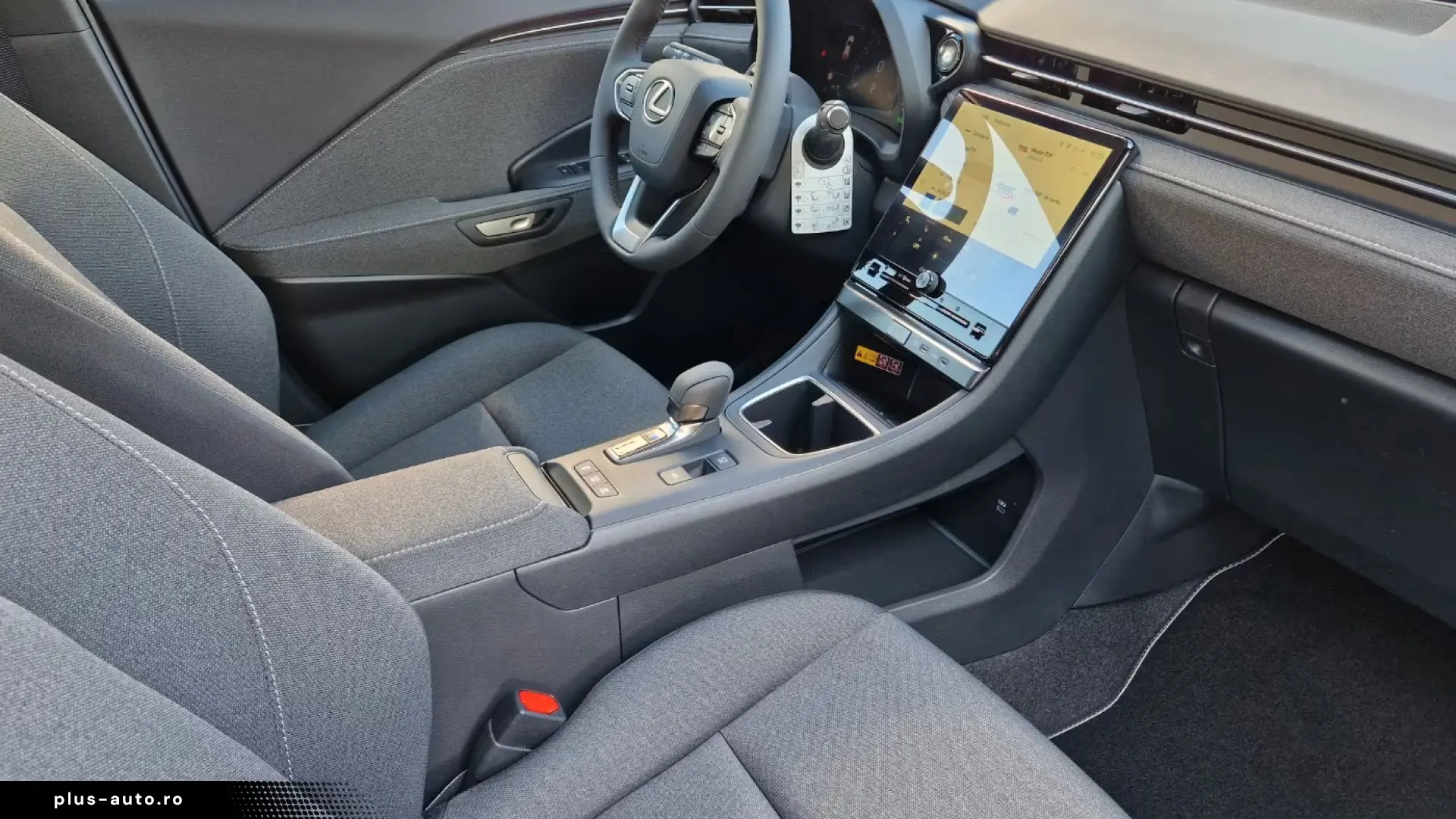 Lexus LBX 1 5 FWD Komfort Paket