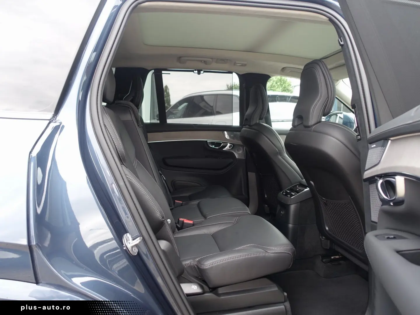 VOLVO XC90 UltraBright T8 Massage Ventilation AirSusp B&W