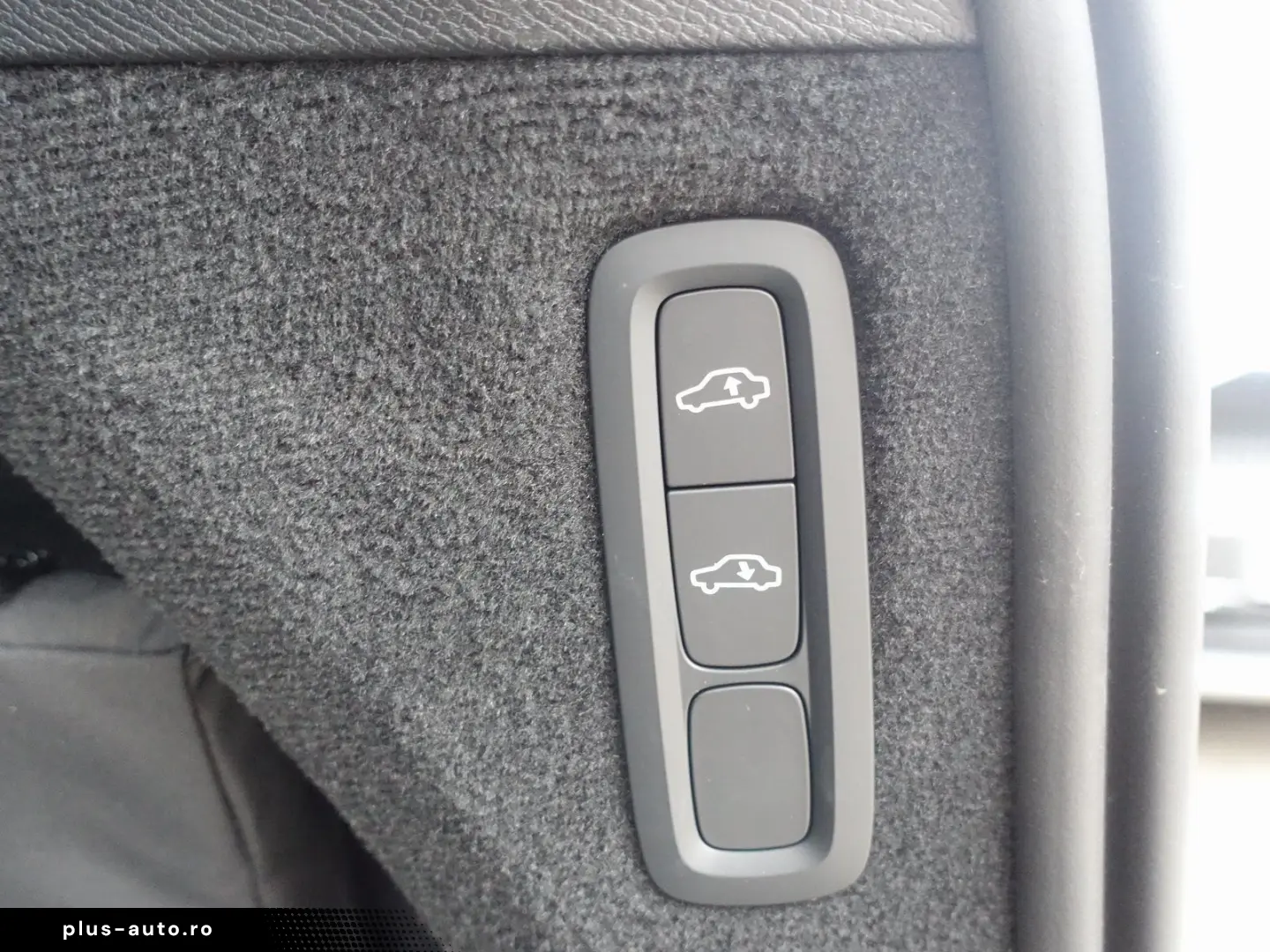 VOLVO XC90 UltraBright T8 Massage Ventilation AirSusp B&W