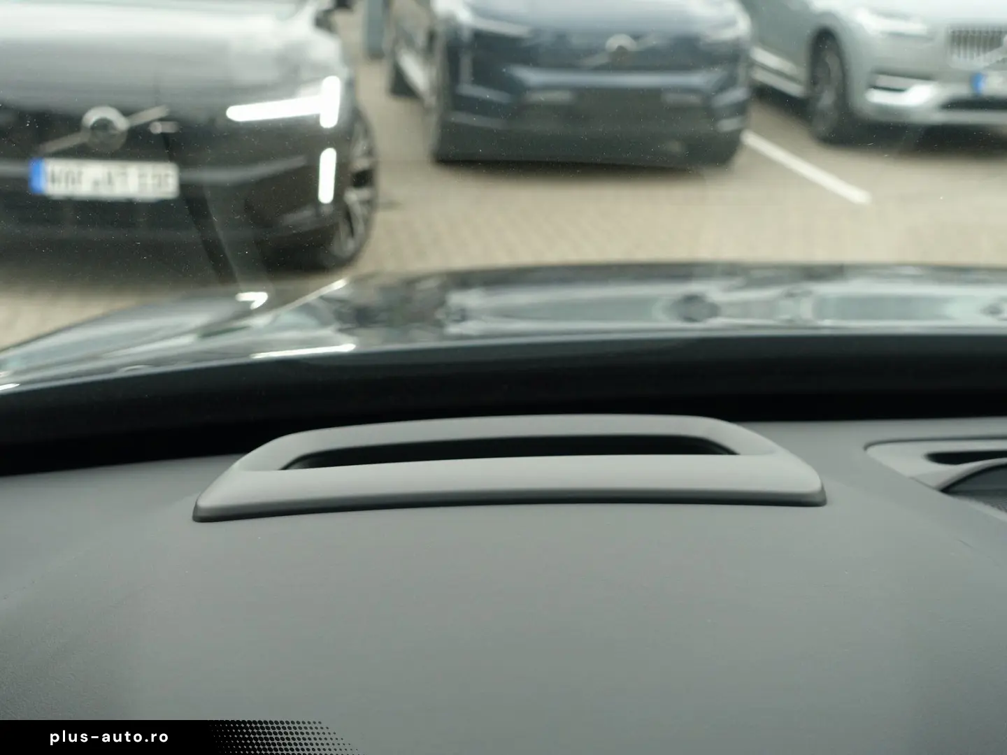 VOLVO XC90 UltraBright T8 Massage Ventilation AirSusp B&W