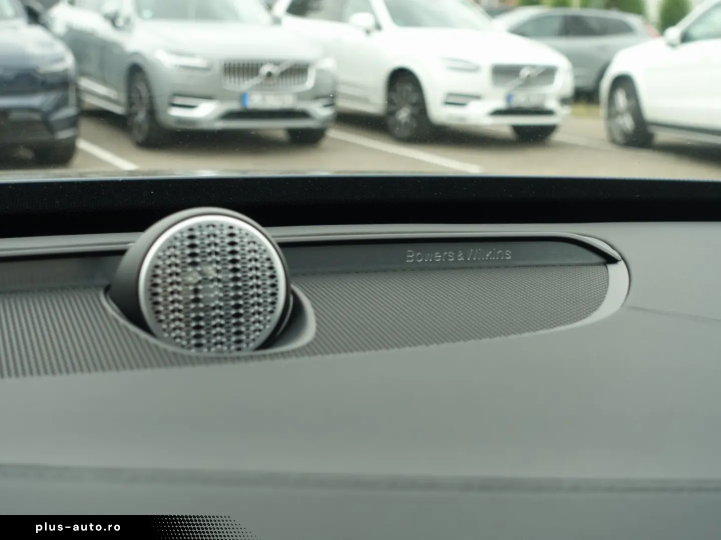 VOLVO XC90 UltraBright T8 Massage Ventilation AirSusp B&W