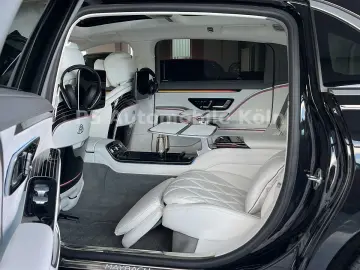 MERCEDES-BENZ Maybach 680 4M Garantie 2029