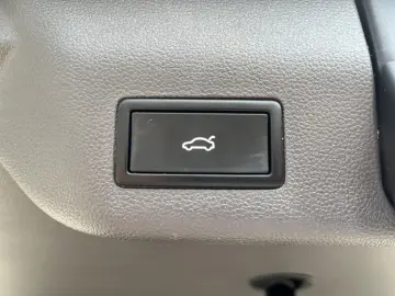 VW Multivan T7 2 0 TDI DSG