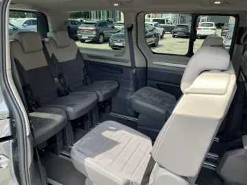 VW Multivan T7 2 0 TDI DSG