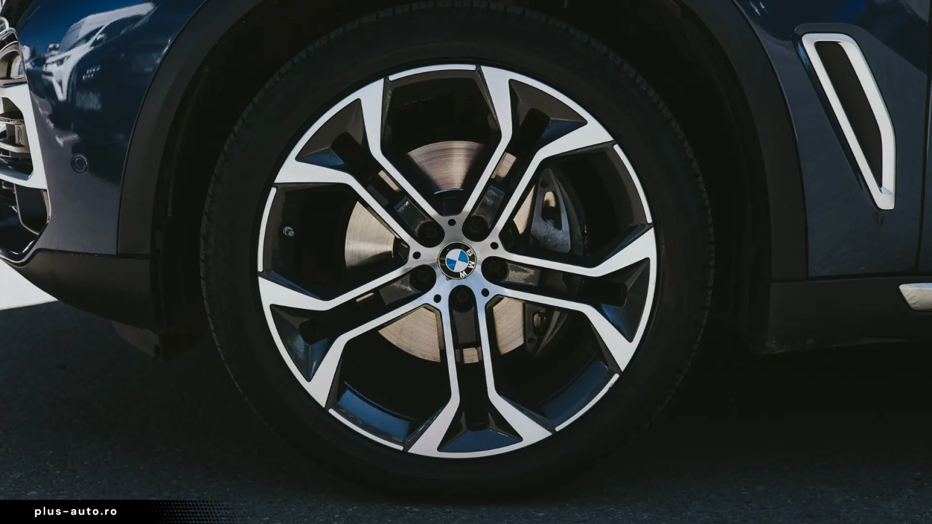 BMW X5 40i xDrive xOffroad - Predare leasing