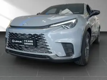 Lexus LBX Basis 1.5 KOMFORT-PAK.