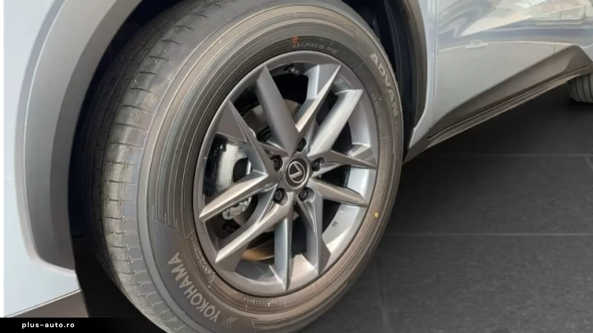 Lexus LBX Basis 1.5 KOMFORT-PAK.