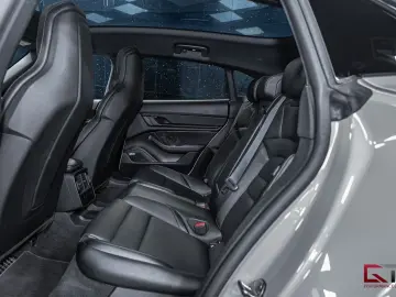 PORSCHE Taycan 4S Cross Turismo 21  Pano 18-way BOSE