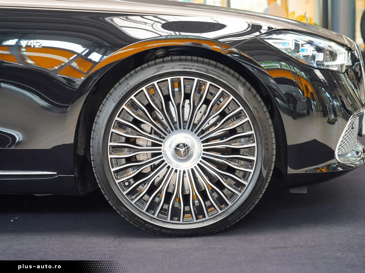 MERCEDES-BENZ S 680 MAYBACH Zweifarbenlackierung Hig&hellip;