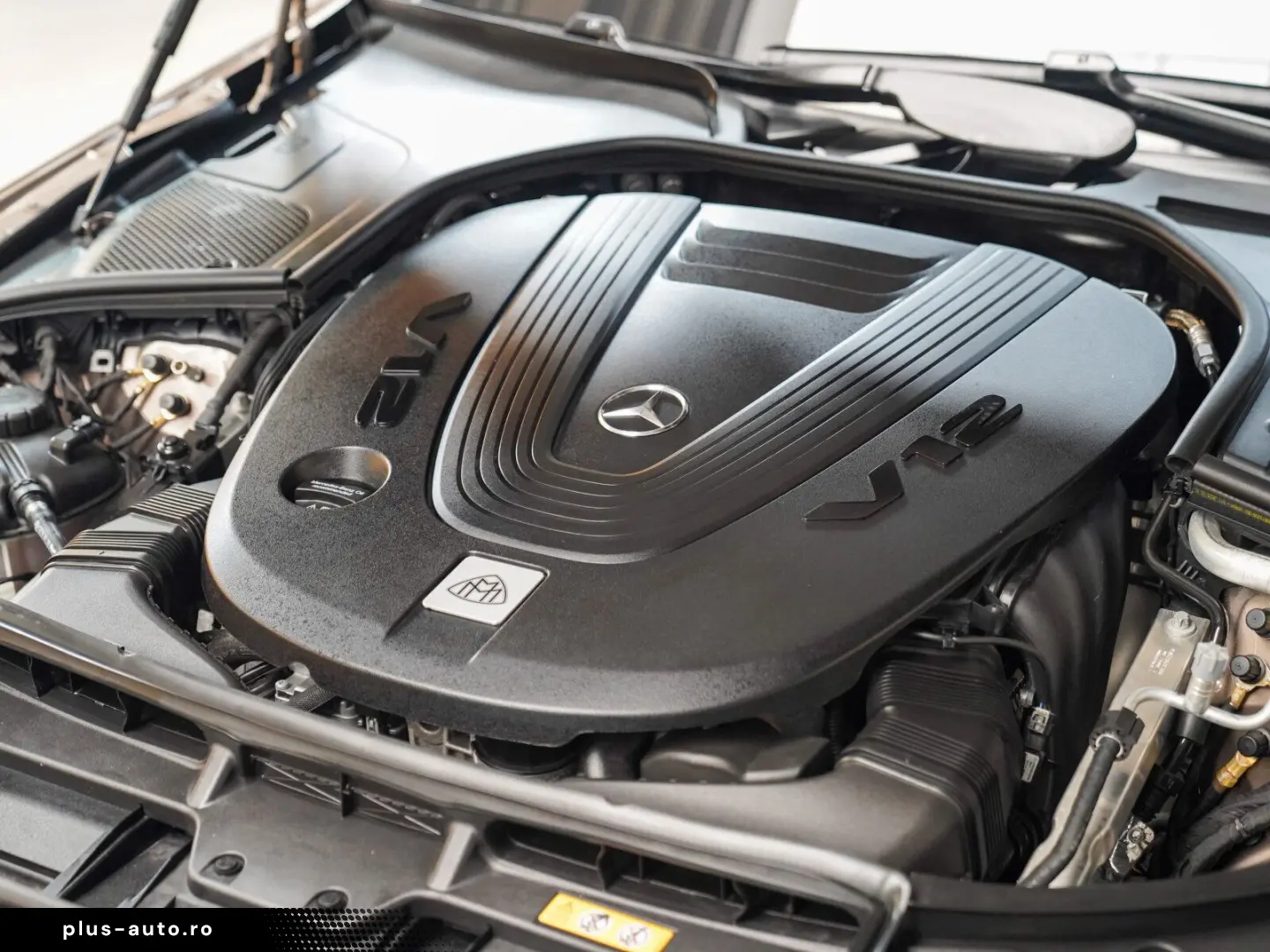 MERCEDES-BENZ S 680 MAYBACH Zweifarbenlackierung Hig&hellip;