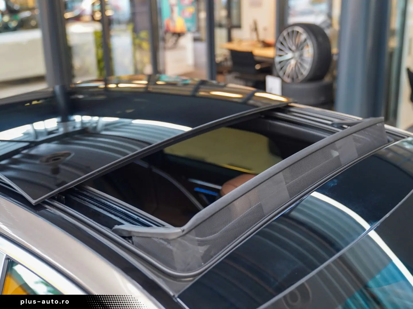 MERCEDES-BENZ S 680 MAYBACH Zweifarbenlackierung Hig&hellip;