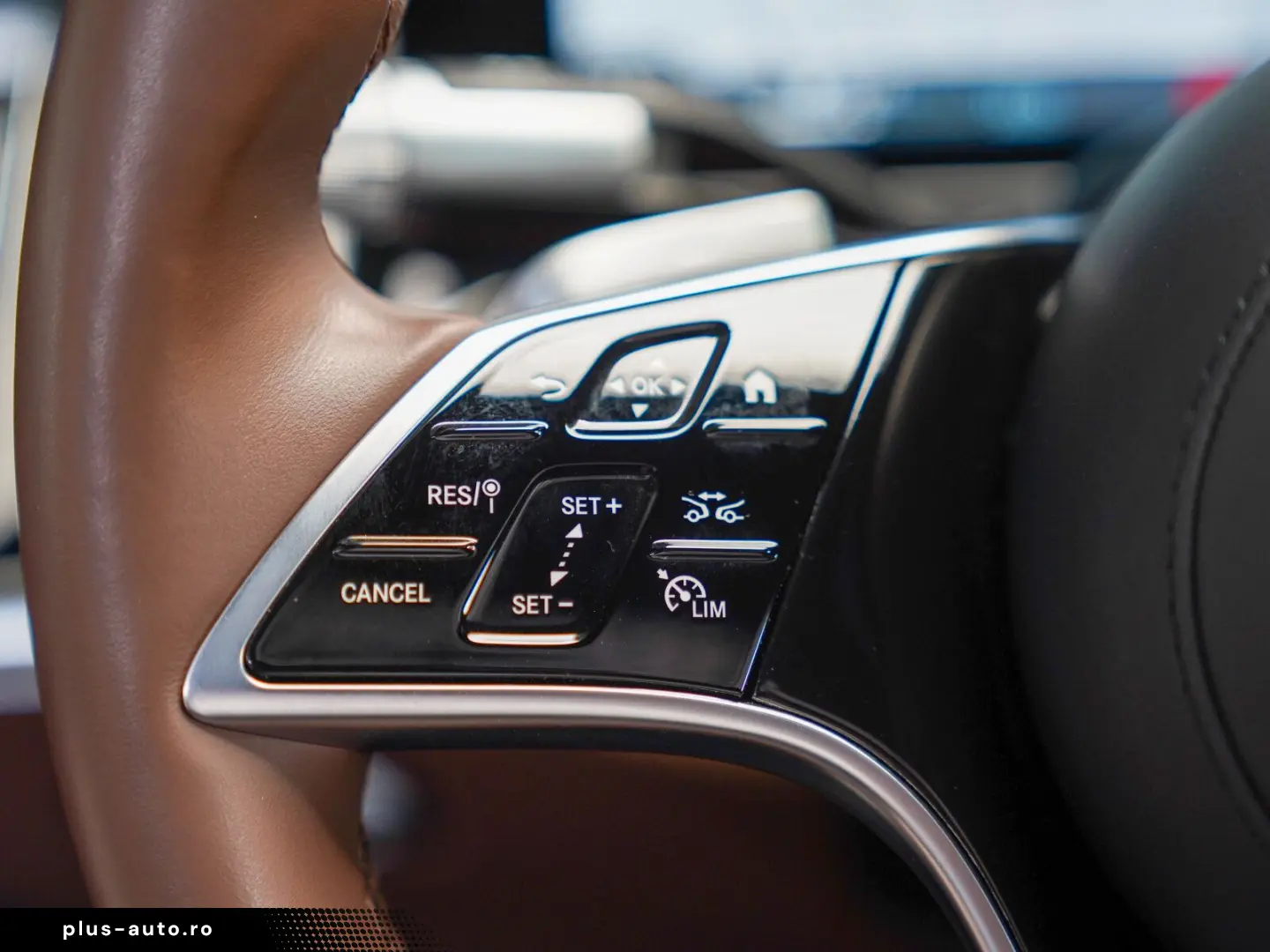 MERCEDES-BENZ S 680 MAYBACH Zweifarbenlackierung Hig&hellip;