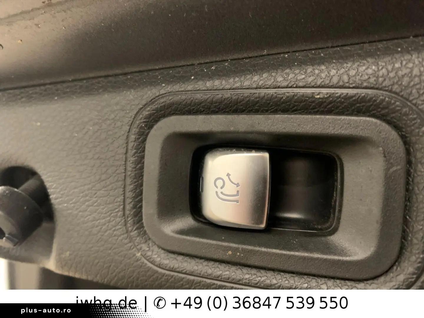 MERCEDES-BENZ E300e 2x AMG Designo MB-LED FahrAss  HeadUp
