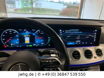 MERCEDES-BENZ E300e 2x AMG Designo MB-LED FahrAss  HeadUp
