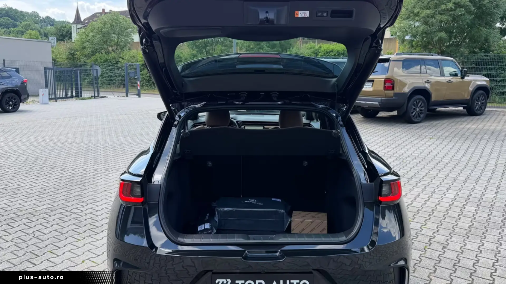 Lexus LBX RELAX.1.5