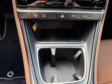 Lexus LBX RELAX.1.5