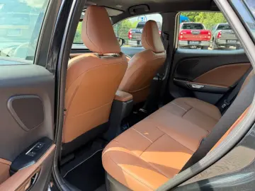 Lexus LBX RELAX.1.5